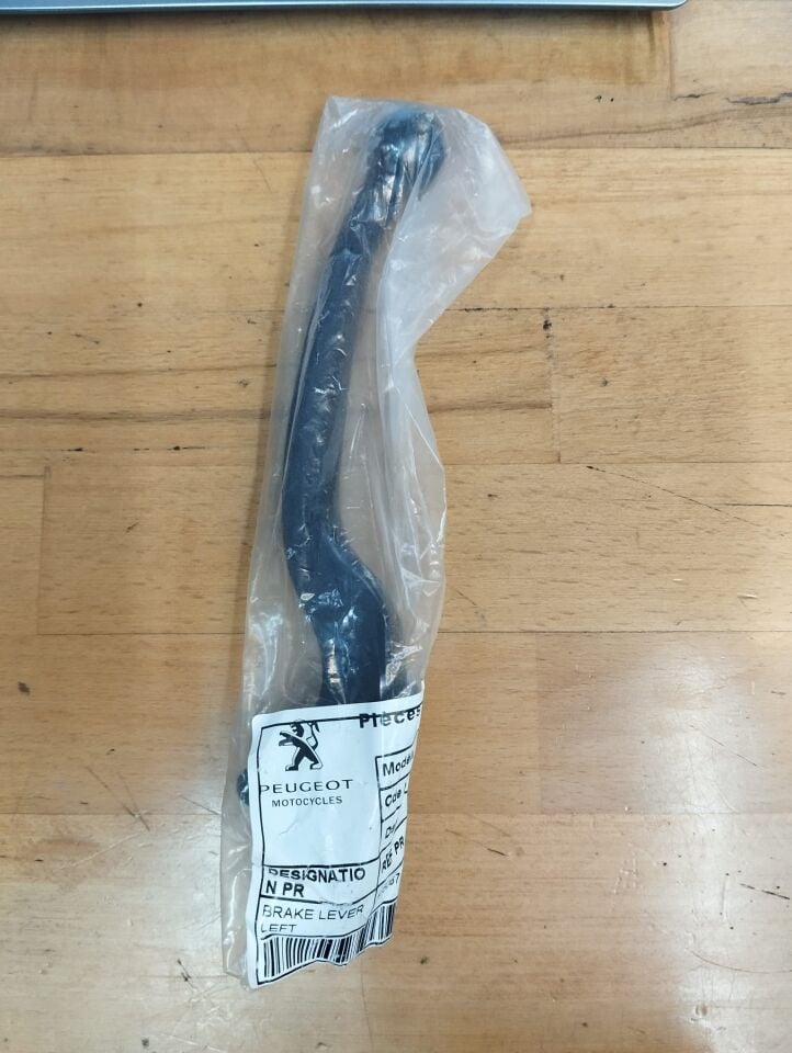 DJANGO ARKA FREN MANETİ SİYAH